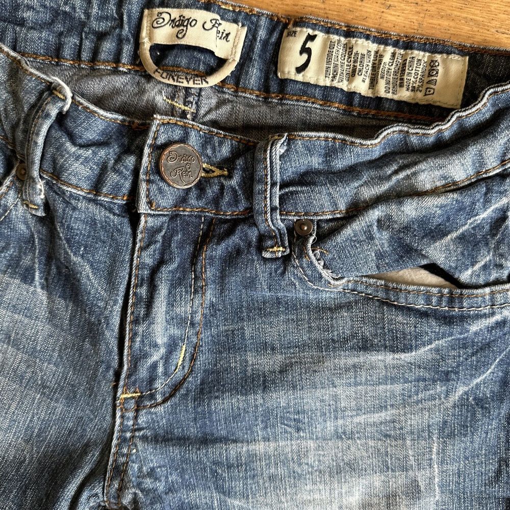 Indigo Rein Women's/Junior 5 Jean Shorts Stretch Denim with‎ Leg Cuff 5 Pocket
